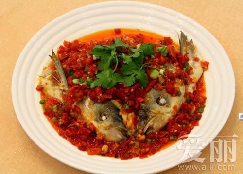 Ϸ˵�й�����С��ϵ����ʳ֮��